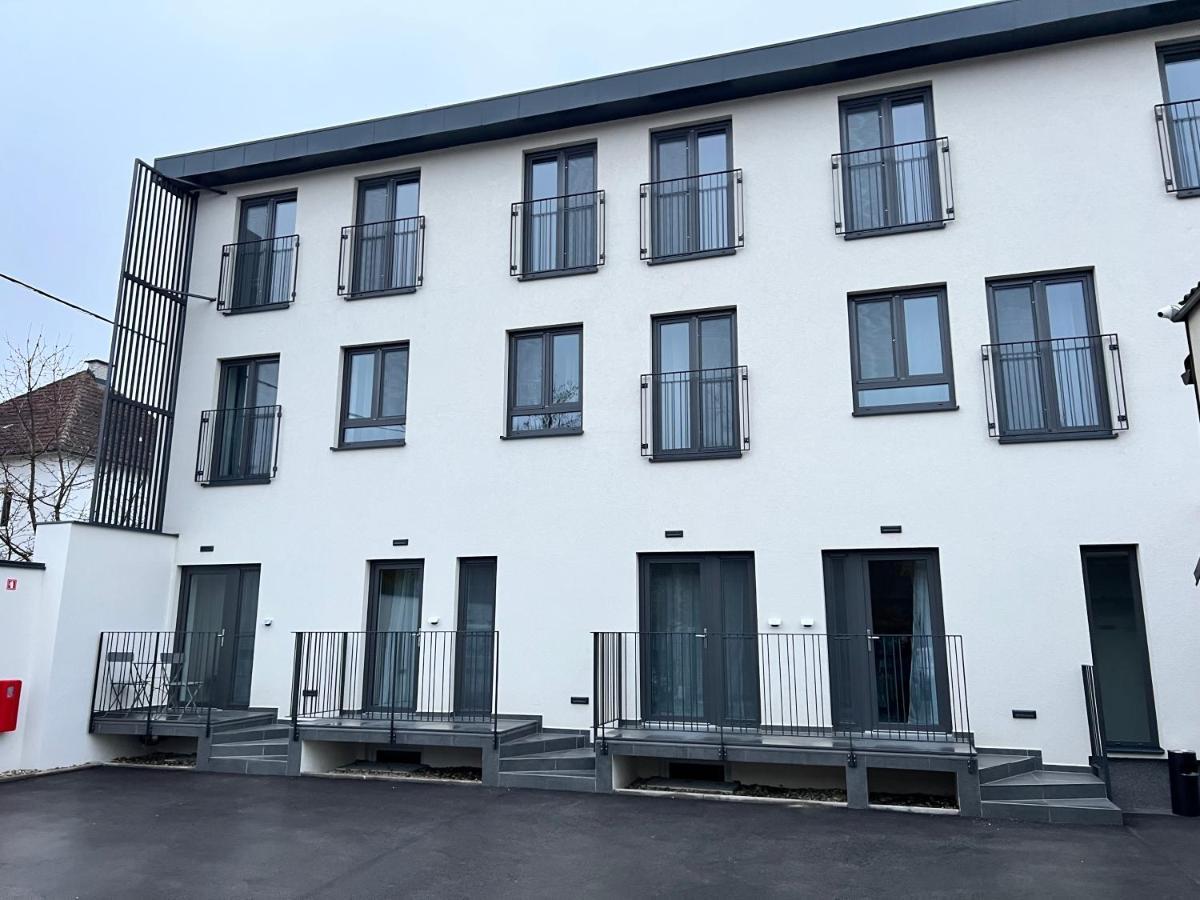 Villa Magdalena Apartments & Rooms Maribor Luaran gambar