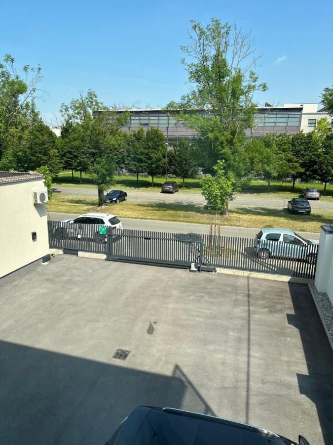 Villa Magdalena Apartments & Rooms Maribor Luaran gambar